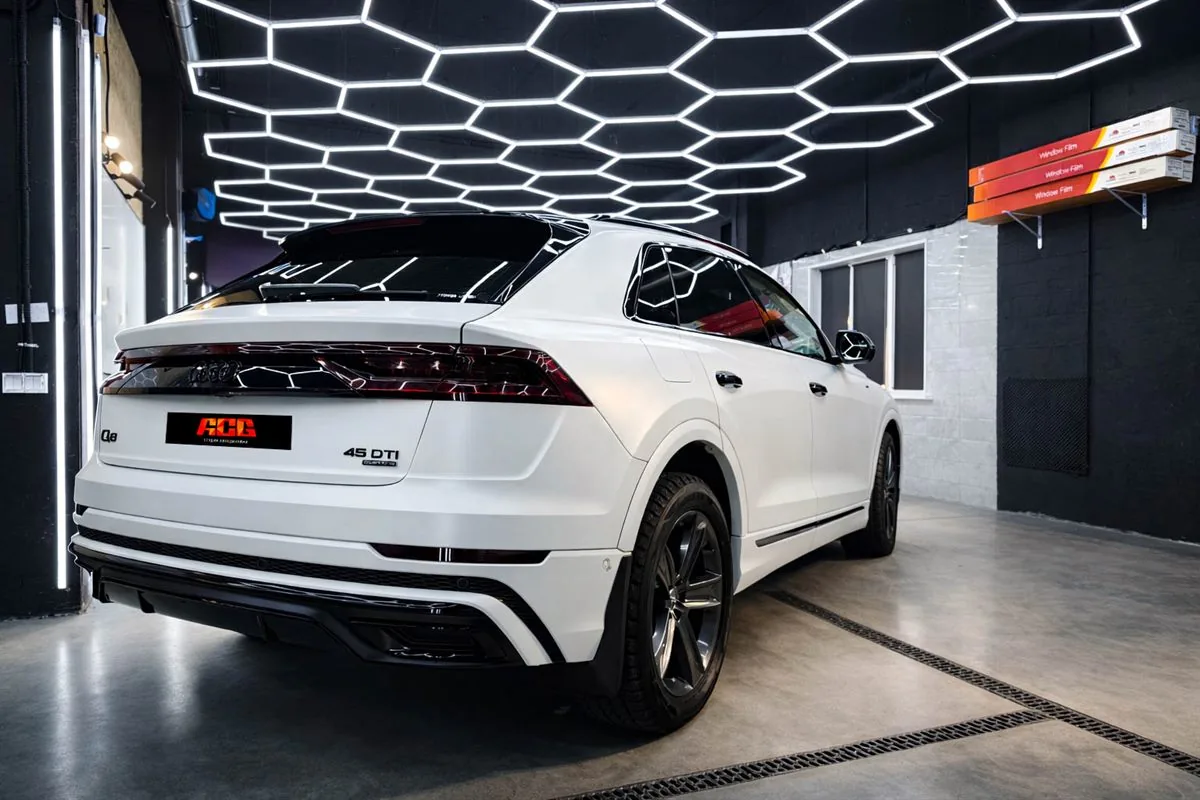 Audi Q8 в студии ACG после оклейки защитной пленкой